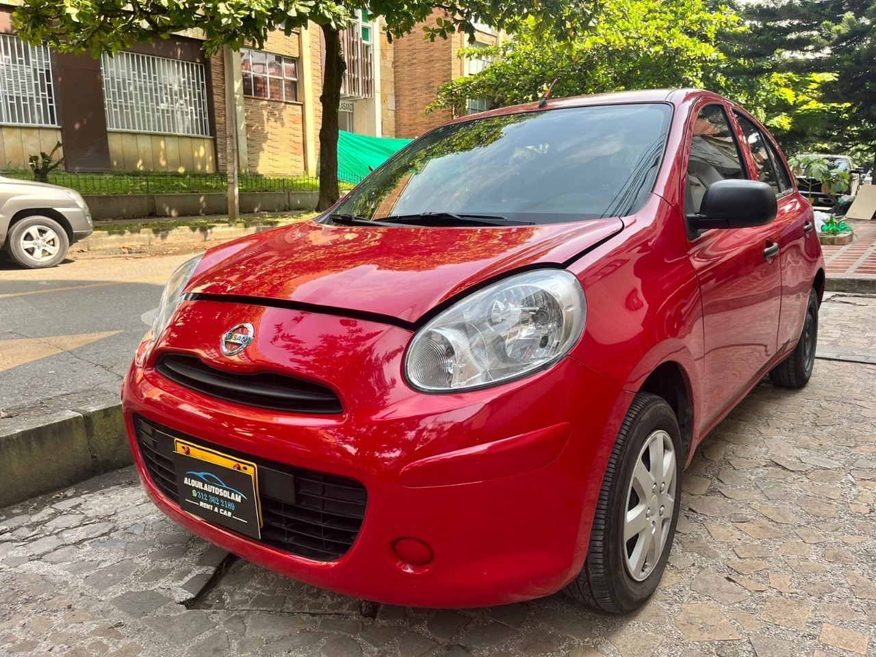 11-nissan-march-01