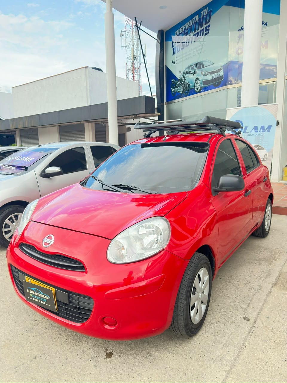 nissan-march-02