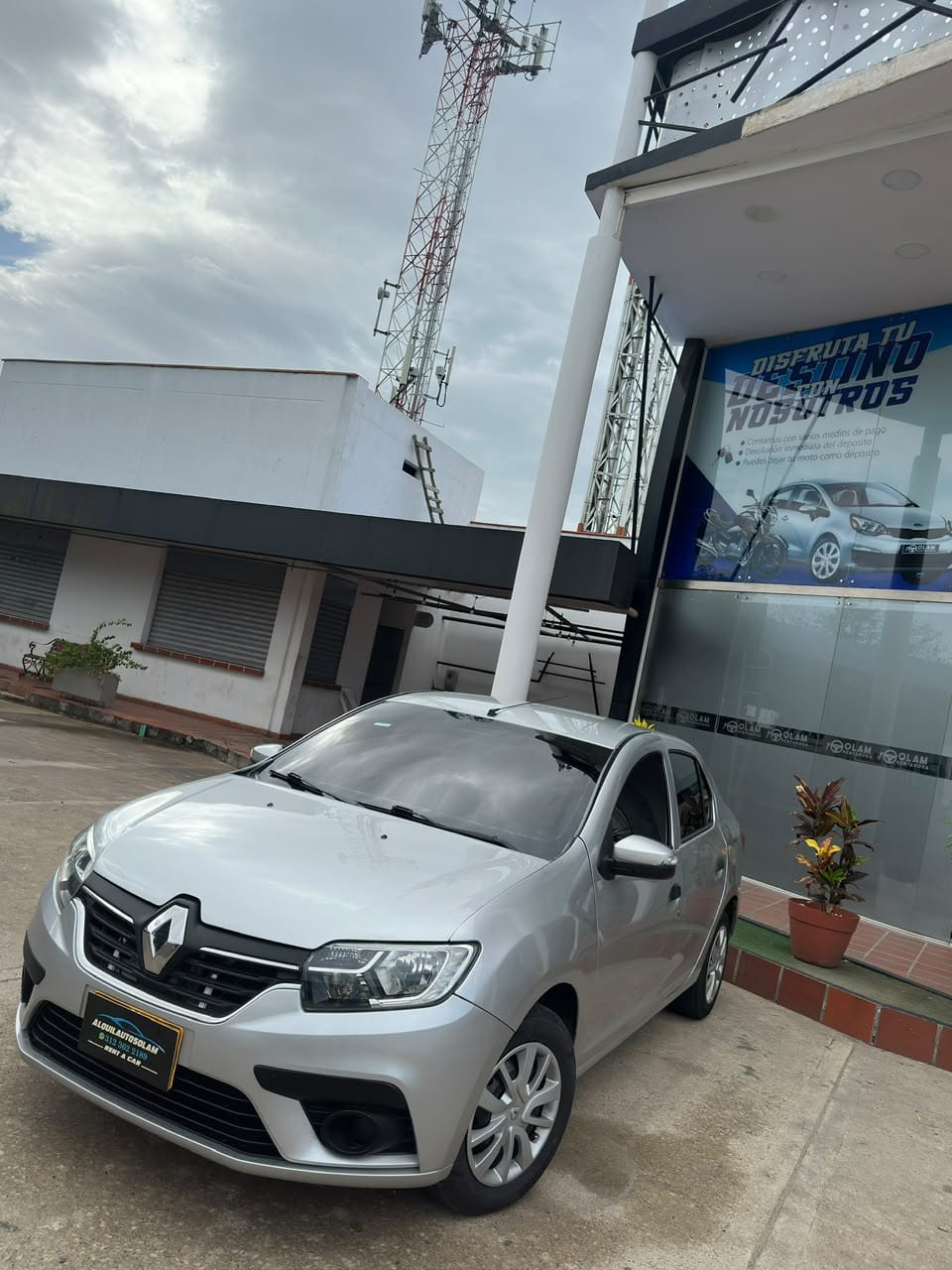 renault-logan-01